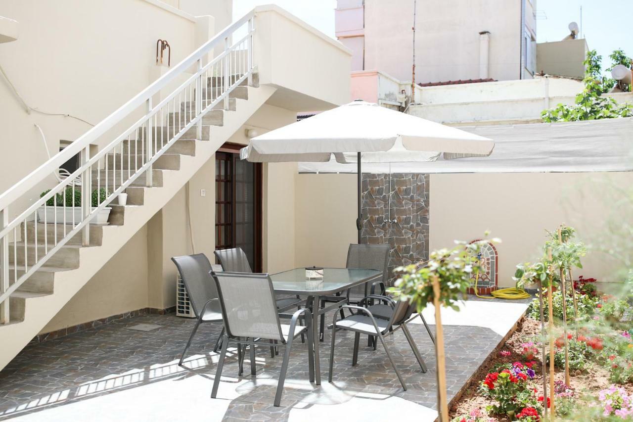Amazing House With Private Backyard Vila Alexandroupoli Exterior foto